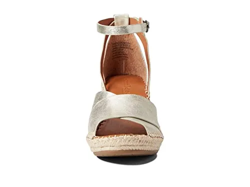 Gentle Souls by Kenneth Cole Women's Charli X Band Buckle Heeled Sandal, Ice, 9.5