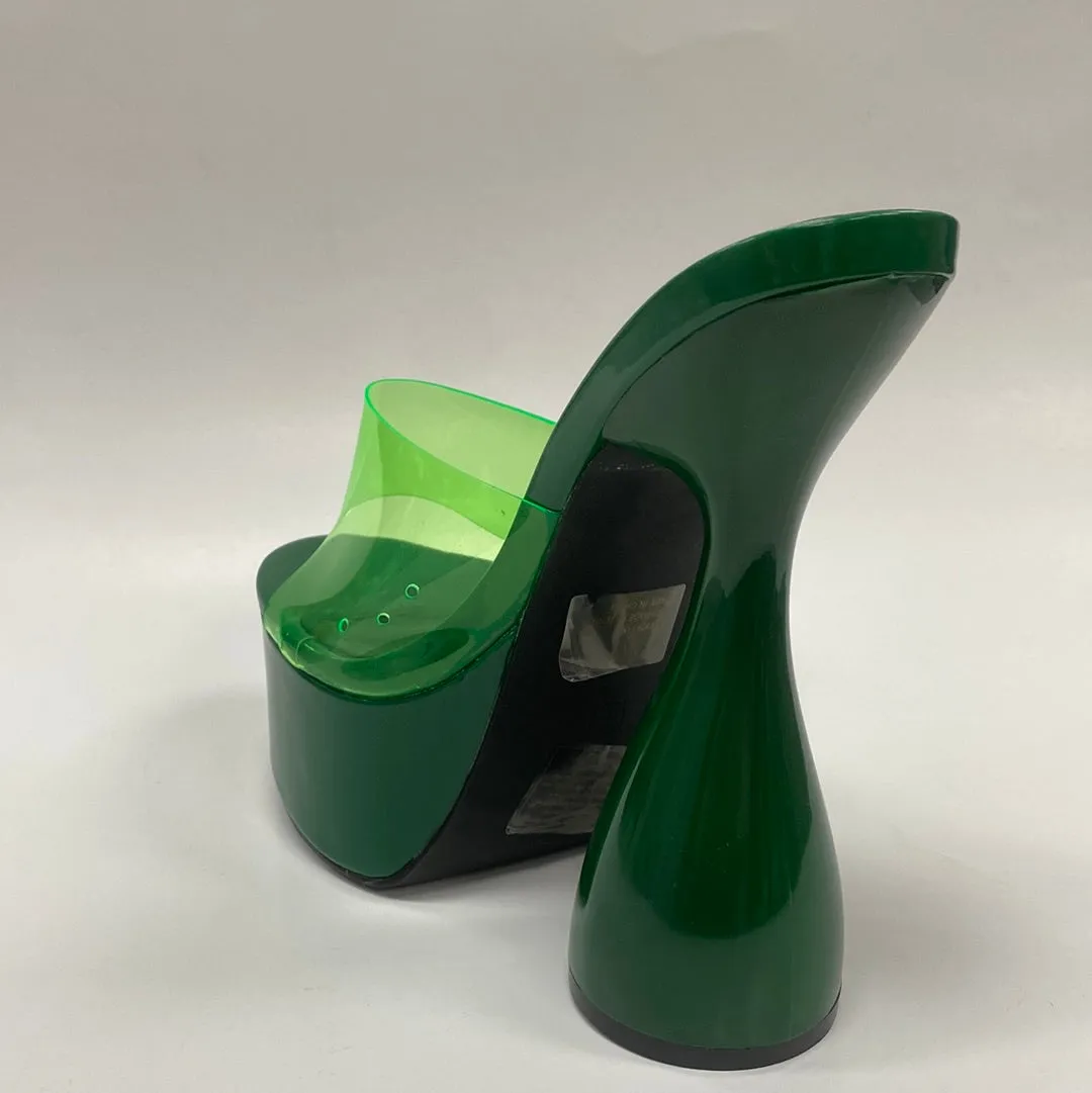 INJI cape Robin sandals