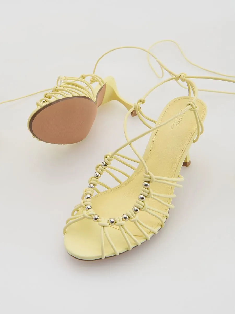 LADIES` STRAPPY SANDALS