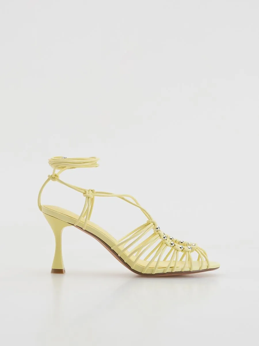 LADIES` STRAPPY SANDALS