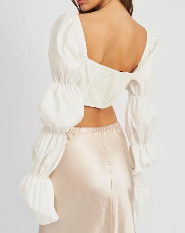 Long Sleeve Bubble Knot Front Crop Top
