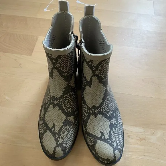Lucky Brand &quot;Basel H2O&quot; rain Boot Womens  NEW block heel snake print