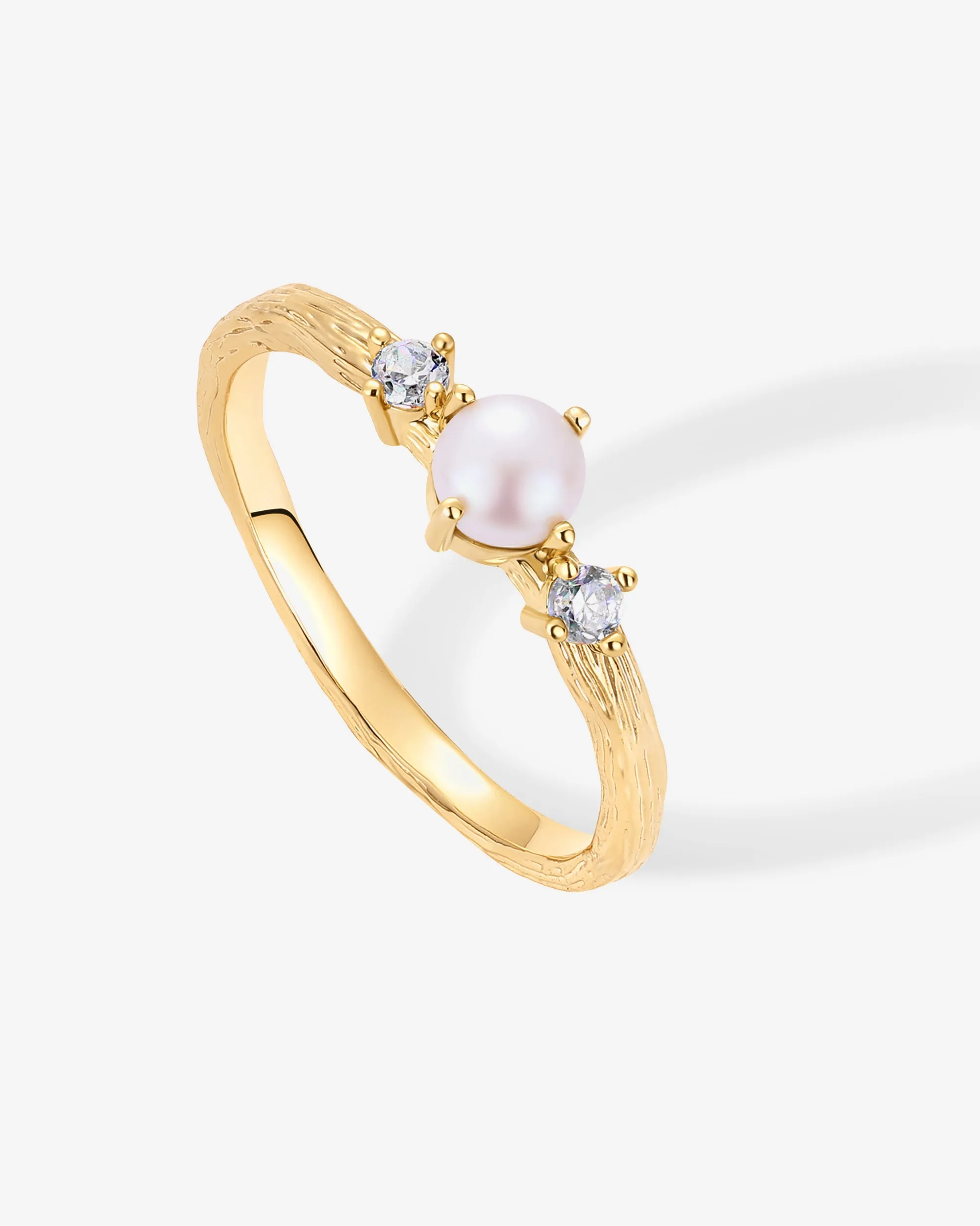 Pearl Hammered Ring