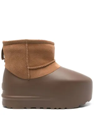 UGG mini Classic Pumped Molded boots