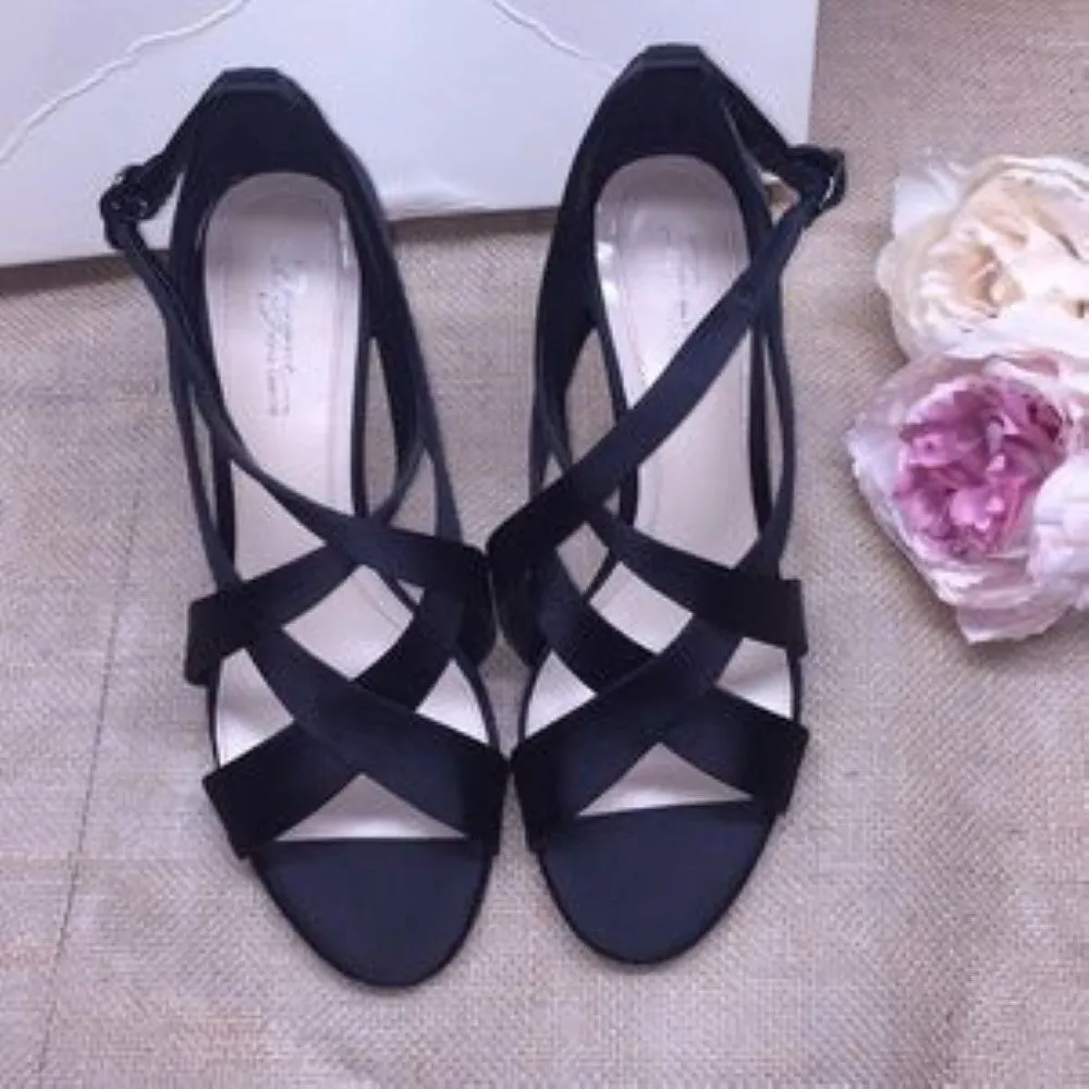 Vince Camuto Black Strappy Heels 9.5M