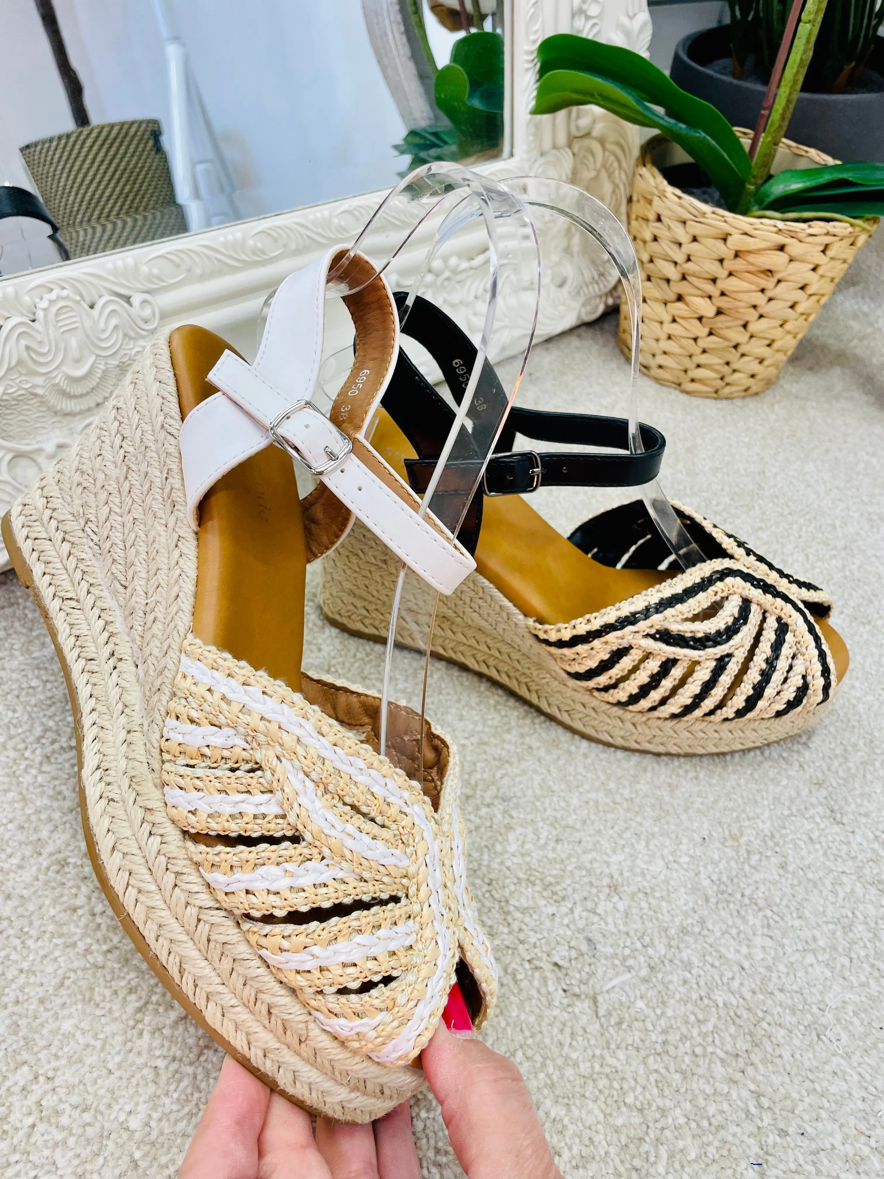 WHITE & BEIGE WEDGE HEEL SANDALS ( 6950 ) sizes 3 to 8