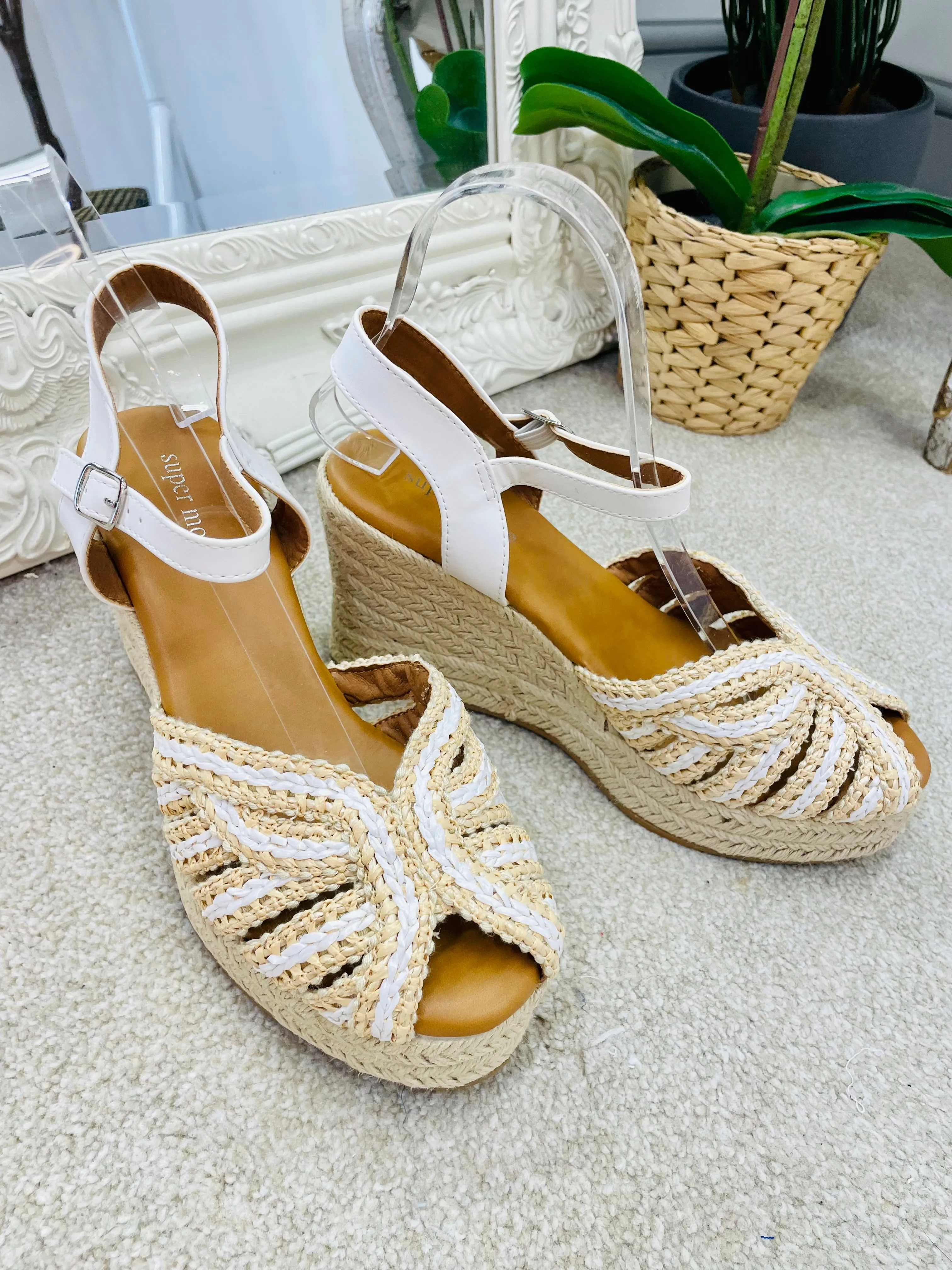 WHITE & BEIGE WEDGE HEEL SANDALS ( 6950 ) sizes 3 to 8